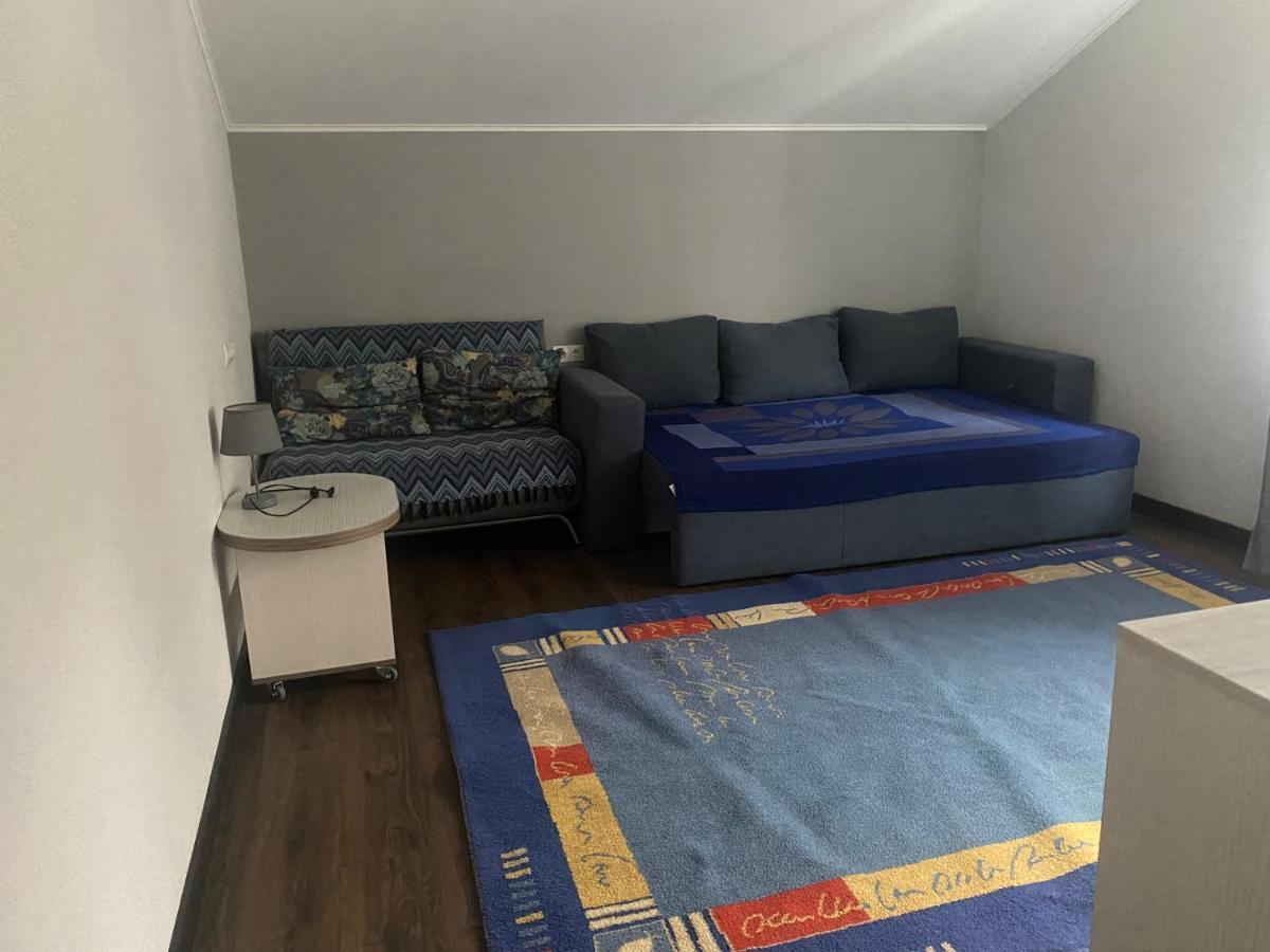 Guest House Olzhycha 45 Б Kiev Buitenkant foto